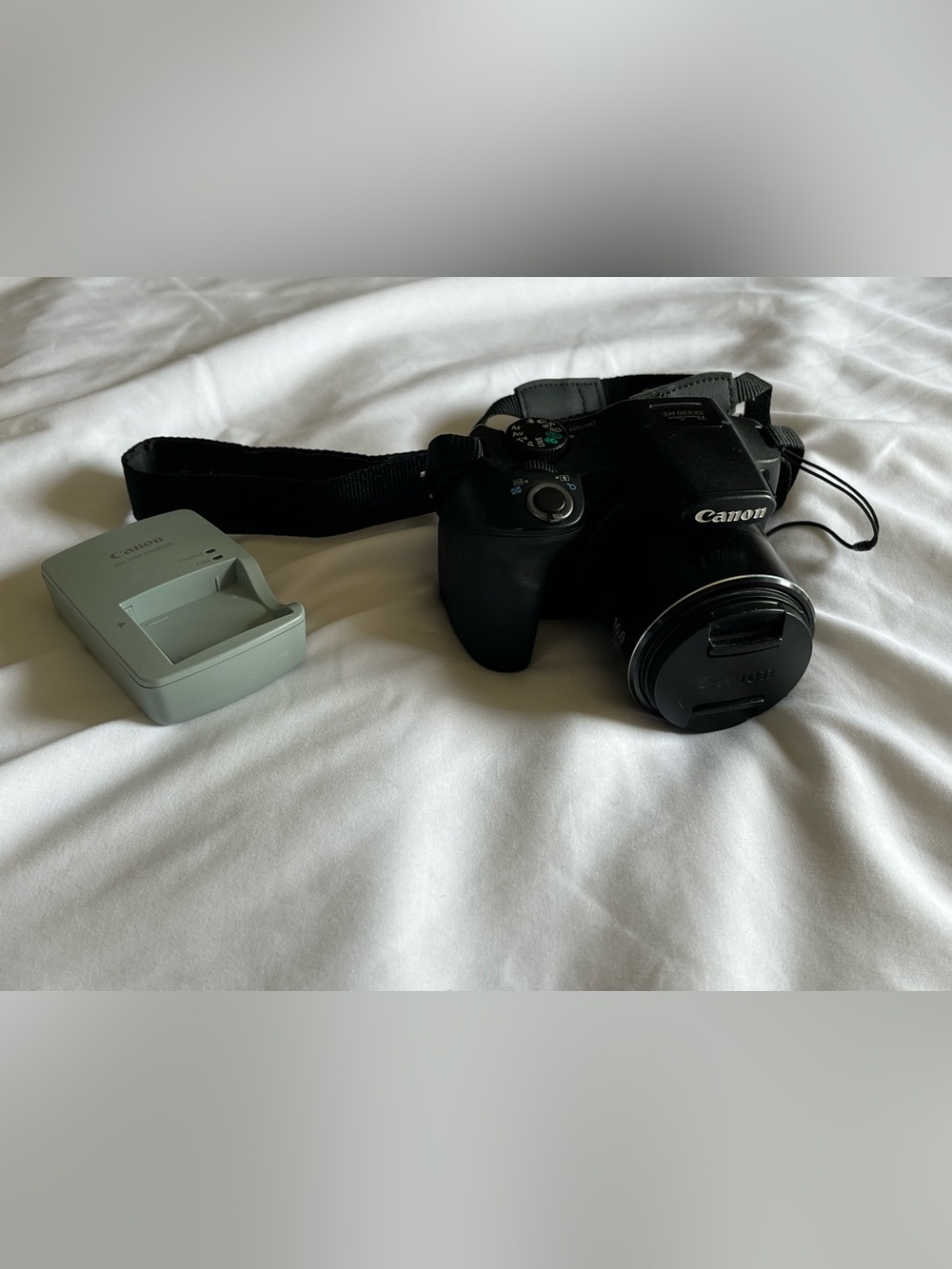 Canon Powershot SX530 HS 16.0MP Super Zoom Bridge Camera